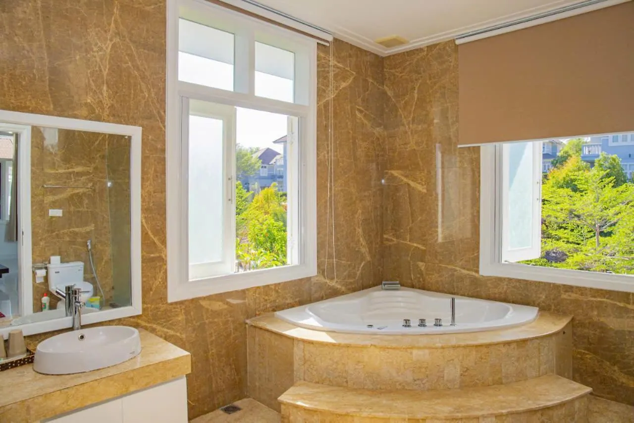 Sun House -Villa Sealink Phan Thiet - Mui Ne 0*,  Vietnam